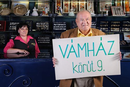 Kiadó Klapka György lakása a híres Vámház körút 9-ben!