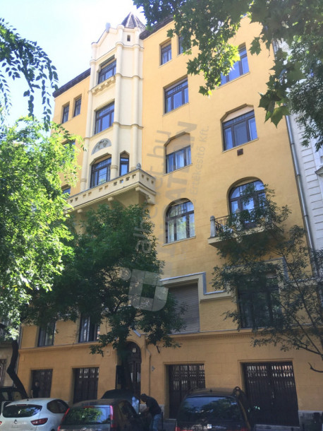 Bakáts tér