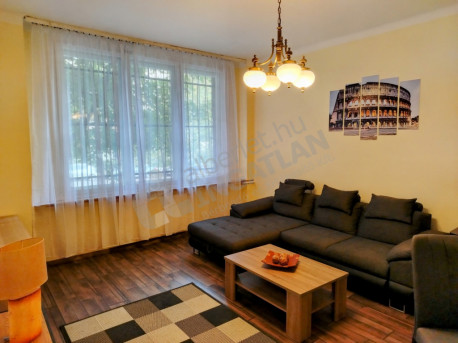 Böszörményi út Böszörményi út