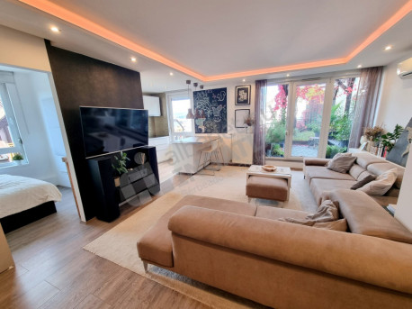 Balázs Béla utca Balázs Béla utca