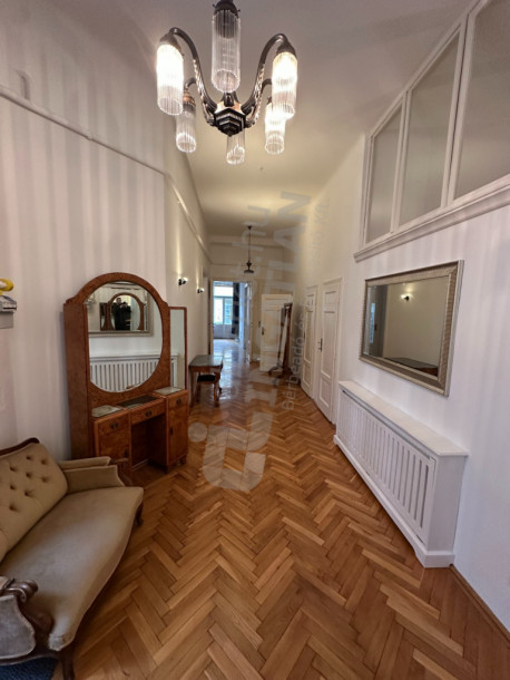 Gutenberg tér Gutenberg tér