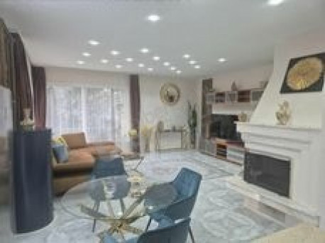 Mátyás király út