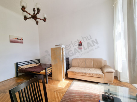 Teleki László tér