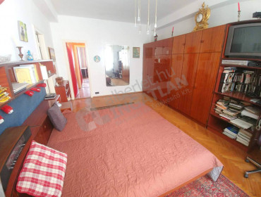 Bajcsy-Zsilinszky út-budapest-vi-kerulet-bajcsy-zsilinszky-ut_23.jpg