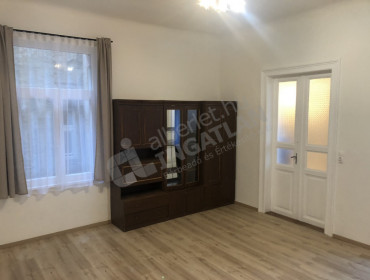 Alföldi utca-budapest-viii-kerulet-alfoldi-utca_2.jpg