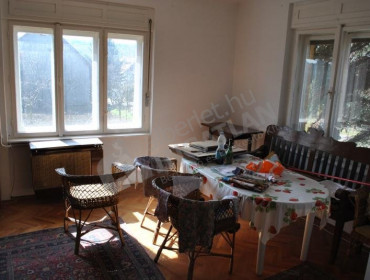 Tövis utca-budapest-xxii-kerulet-tovis-utca_2.jpg