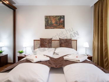 Corvin sétány-budapest-viii-kerulet-corvin-setany_7.jpg