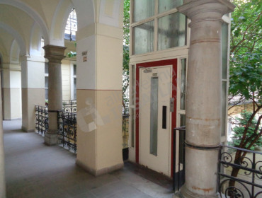 Rákóczi út-budapest-vii-kerulet-rakoczi-ut_24.jpg