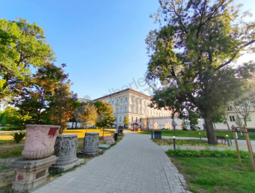 Üllői út-budapest-ix-kerulet-ulloi-ut_17.jpg
