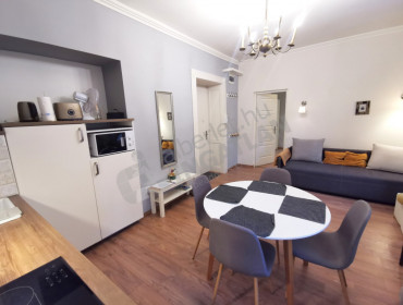 Andrássy út-budapest-vi-kerulet-andrassy-ut_8.jpg