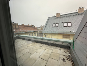 Andrássy út-budapest-vi-kerulet-andrassy-ut_33.jpg