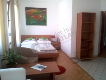 Király utca-budapest-vi-kerulet-kiraly-utca_18.jpg