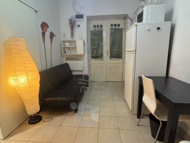 Attila út-budapest-i-kerulet-attila-ut_22.jpg