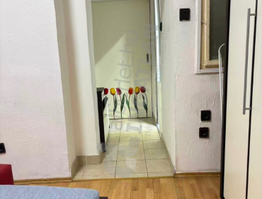 Attila út-budapest-i-kerulet-attila-ut_23.jpg