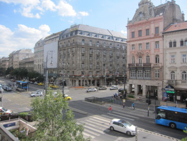 Károly körút-budapest-vii-kerulet-karoly-korut_14.jpg