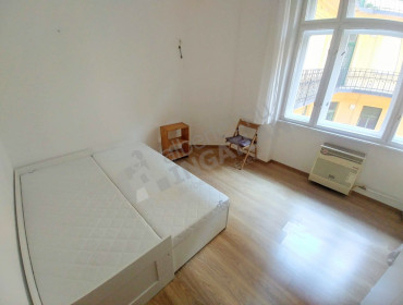 Attila út-budapest-i-kerulet-attila-ut_5.jpg