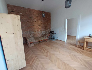 Attila út-budapest-i-kerulet-attila-ut_15.jpg