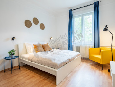 Attila út-budapest-i-kerulet-attila-ut_4.jpg