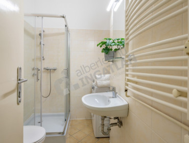 Attila út-budapest-i-kerulet-attila-ut_5.jpg