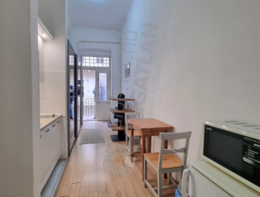 Váci utca-budapest-v-kerulet-vaci-utca_12.jpg