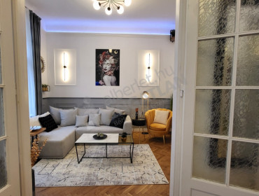 Váci utca-budapest-v-kerulet-vaci-utca_3.jpg