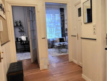 Váci utca-budapest-v-kerulet-vaci-utca_30.jpg