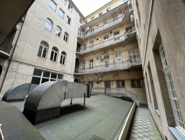 Erzsébet körút-budapest-vii-kerulet-erzsebet-korut_20.jpg