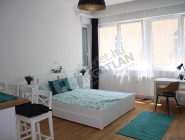 Szerb utca-budapest-v-kerulet-szerb-utca_5.jpg