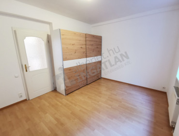 Toldy Ferenc utca-budapest-i-kerulet-toldy-ferenc-utca_5.jpg