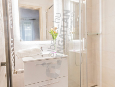 Corvin sétány-budapest-viii-kerulet-corvin-setany_16.jpg