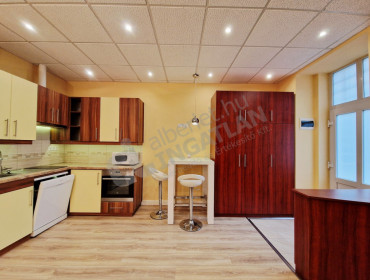 Attila út-budapest-i-kerulet-attila-ut_18.jpg