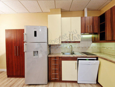 Attila út-budapest-i-kerulet-attila-ut_21.jpg