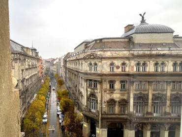 Kossuth Lajos utca-budapest-v-kerulet-kossuth-lajos-utca_13.jpg