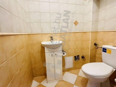 Csengery utca-budapest-vi-kerulet-csengery-utca_16.jpg