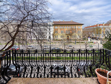 Andrássy út-budapest-vi-kerulet-andrassy-ut_11.jpg