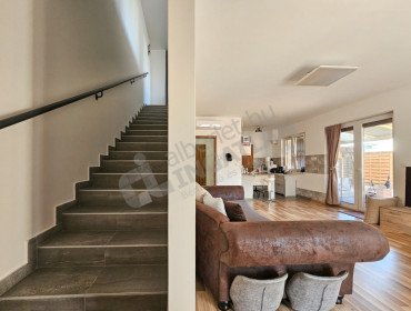 Iskola utca-budapest-xvi-kerulet-iskola-utca_3.jpg