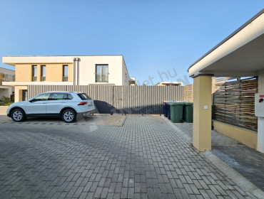Iskola utca-budapest-xvi-kerulet-iskola-utca_42.jpg