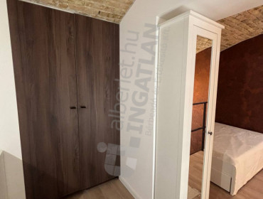 Nagymező utca-budapest-vi-kerulet-nagymezo-utca_12.jpg