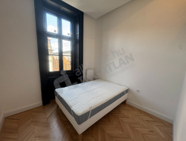 Vámház körút-budapest-v-kerulet-vamhaz-korut_1.jpg