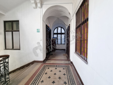 Andrássy út-budapest-vi-kerulet-andrassy-ut_21.jpg