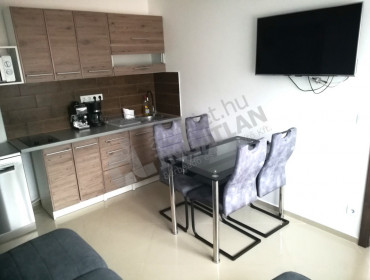 Köztársaság utca-siofok-koztarsasag-utca_2.jpg