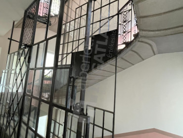 Attila út-budapest-i-kerulet-attila-utca_4.jpg