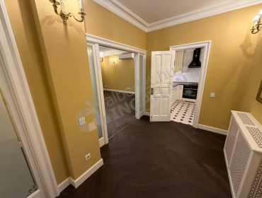 Úri utca-budapest-i-kerulet-uri-utca_24.jpg