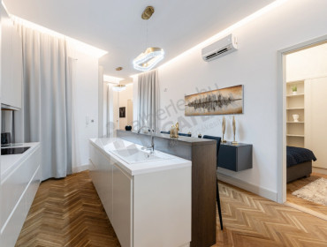 Kristóf tér-budapest-v-kerulet-kristof-ter_7.jpg