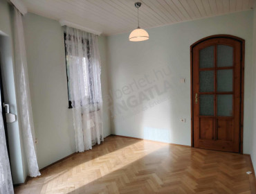 Mandula utca-budakeszi-mandula-utca_12.jpg
