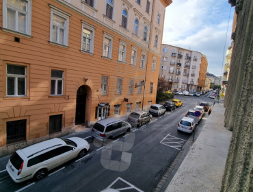 Batthyány tér-budapest-i-kerulet-batthyany-ter_20.jpg