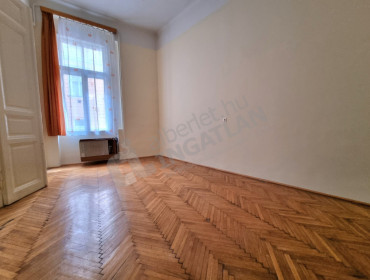 Batthyány tér-budapest-i-kerulet-batthyany-ter_3.jpg