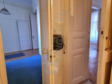 Batthyány tér-budapest-i-kerulet-batthyany-ter_7.jpg