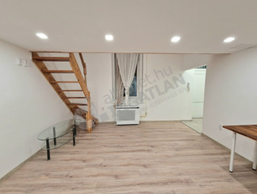 Podmaniczky utca-budapest-vi-kerulet-podmaniczky-utca_6.jpg