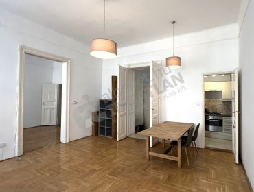 Weiner Leó utca-budapest-vi-kerulet-weiner-leo-utca_2.jpg